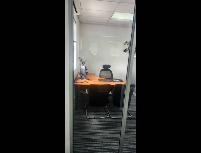 1,401M² BUSINESS TO LET IN WYNBERG UPPER